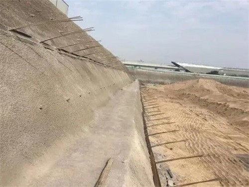 容城河道边坡加固